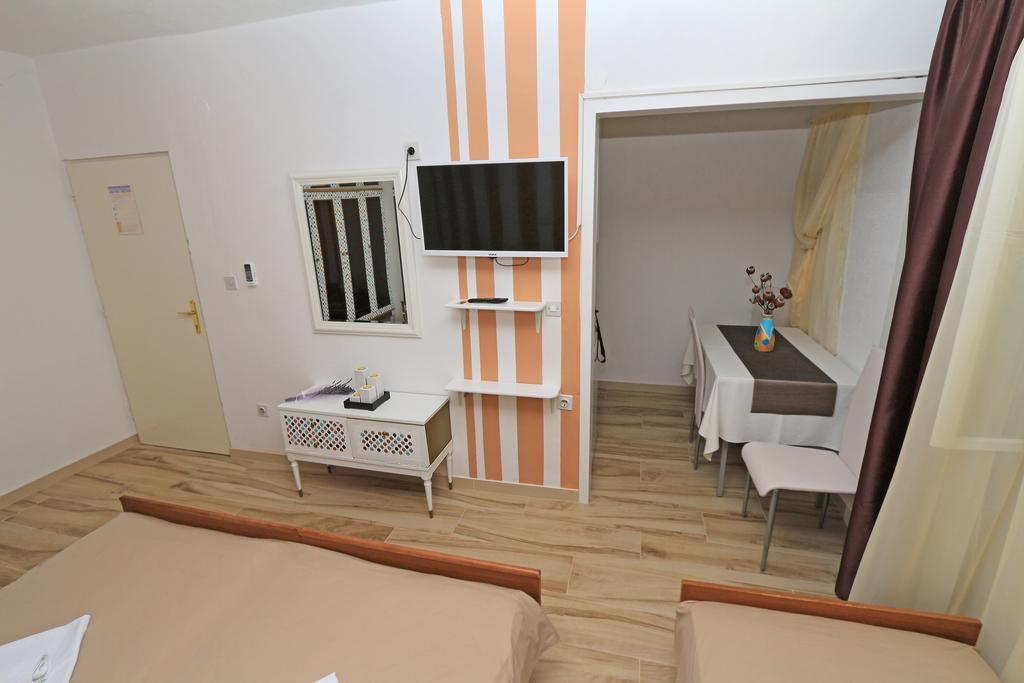 Tatijana Holiday Apartments Makarska Ngoại thất bức ảnh