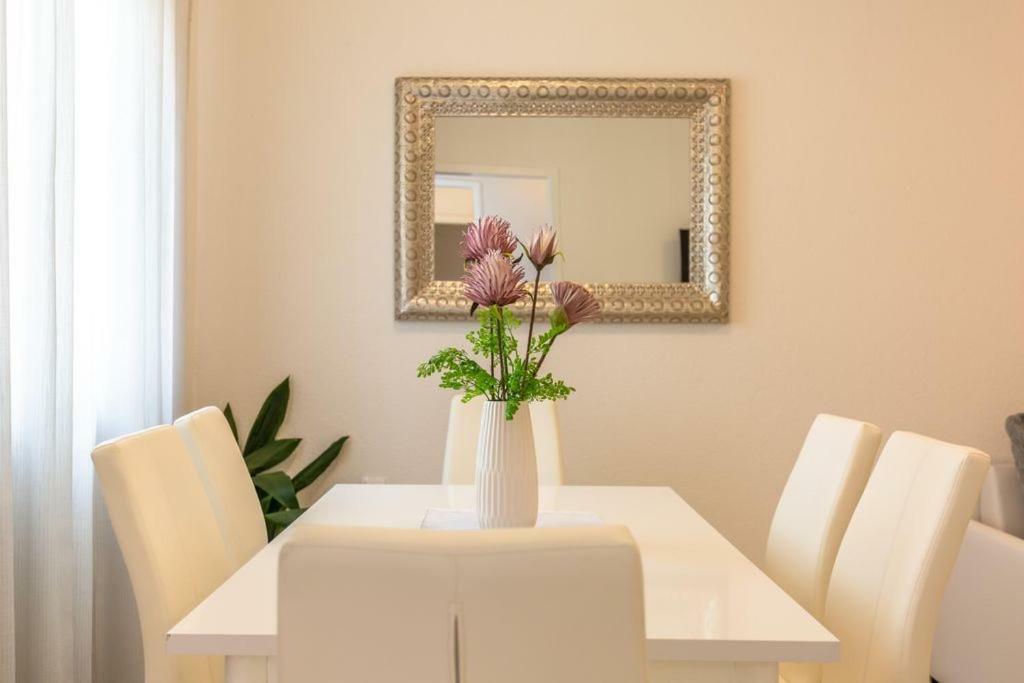 Tatijana Holiday Apartments Makarska Ngoại thất bức ảnh