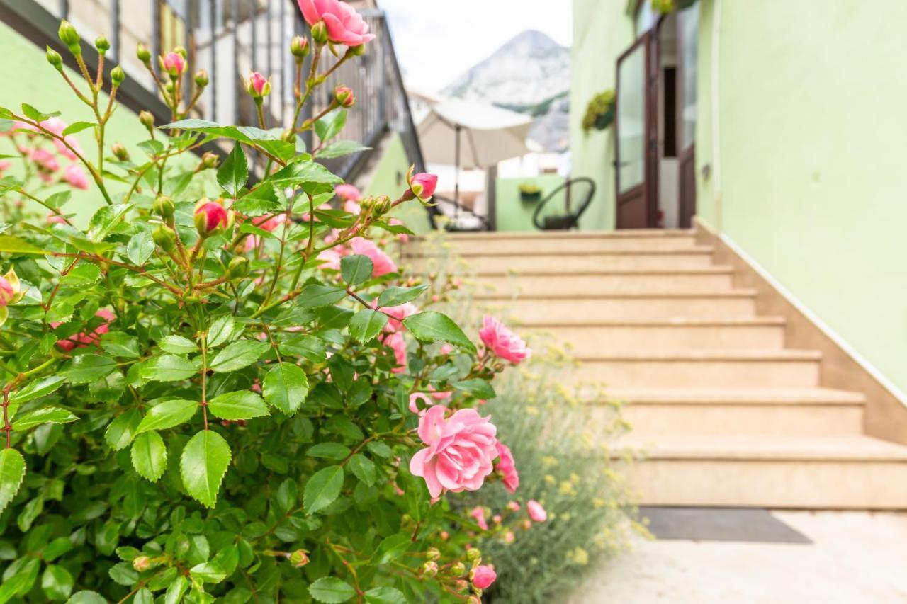 Tatijana Holiday Apartments Makarska Ngoại thất bức ảnh